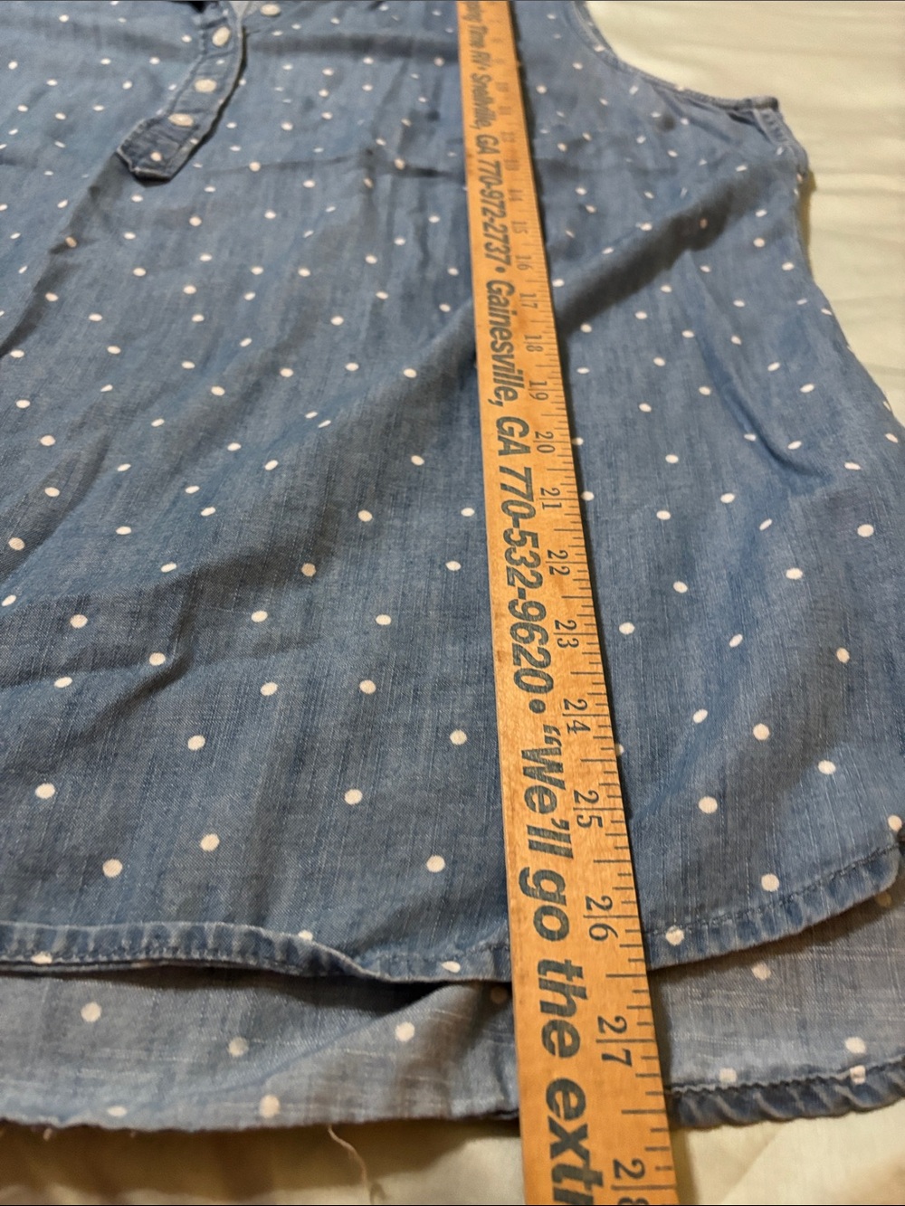 Talbots Light Blue Polka Dot Sleeveless Chambray Top - Picture 8 of 8